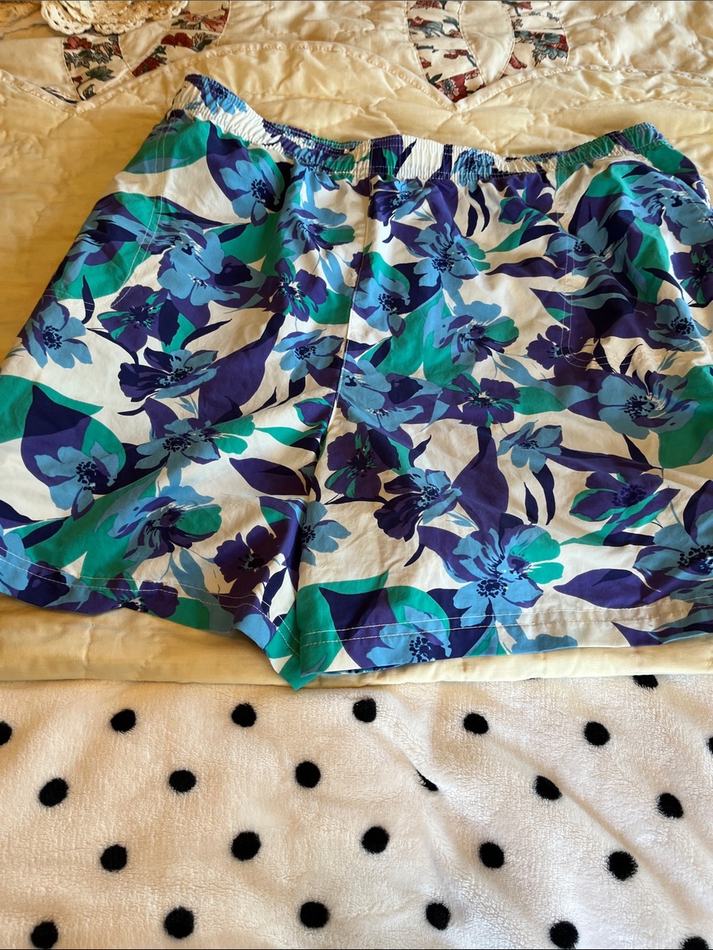 Columbus size3x women’s shorts